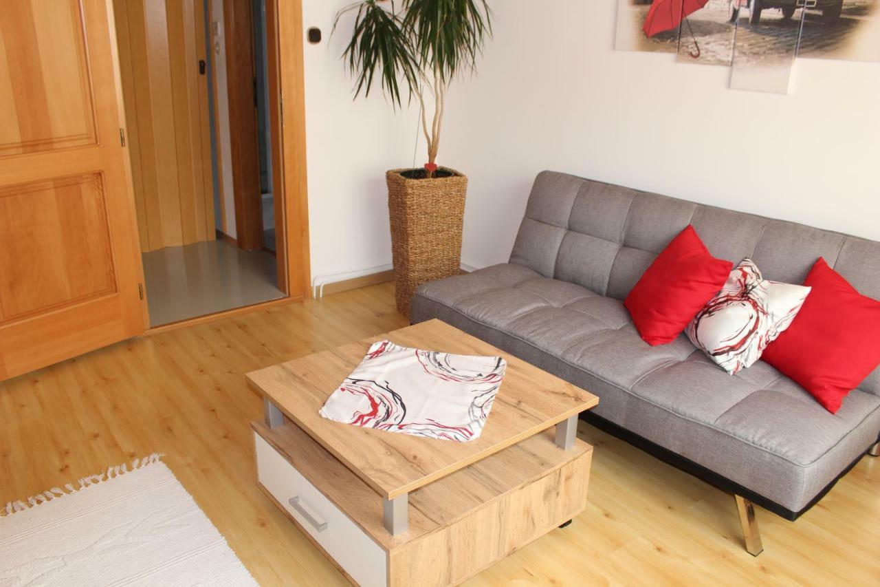 Appartement "Blumengassl" Mörbisch am See Εξωτερικό φωτογραφία