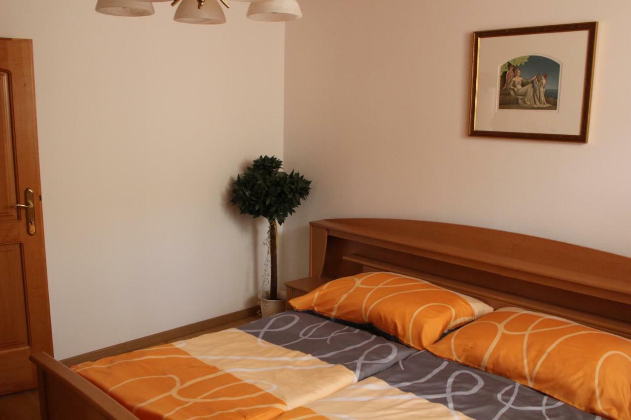 Appartement "Blumengassl" Mörbisch am See Εξωτερικό φωτογραφία
