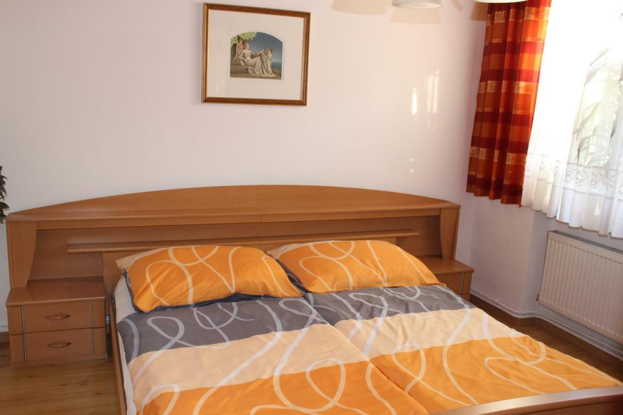 Appartement "Blumengassl" Mörbisch am See Εξωτερικό φωτογραφία