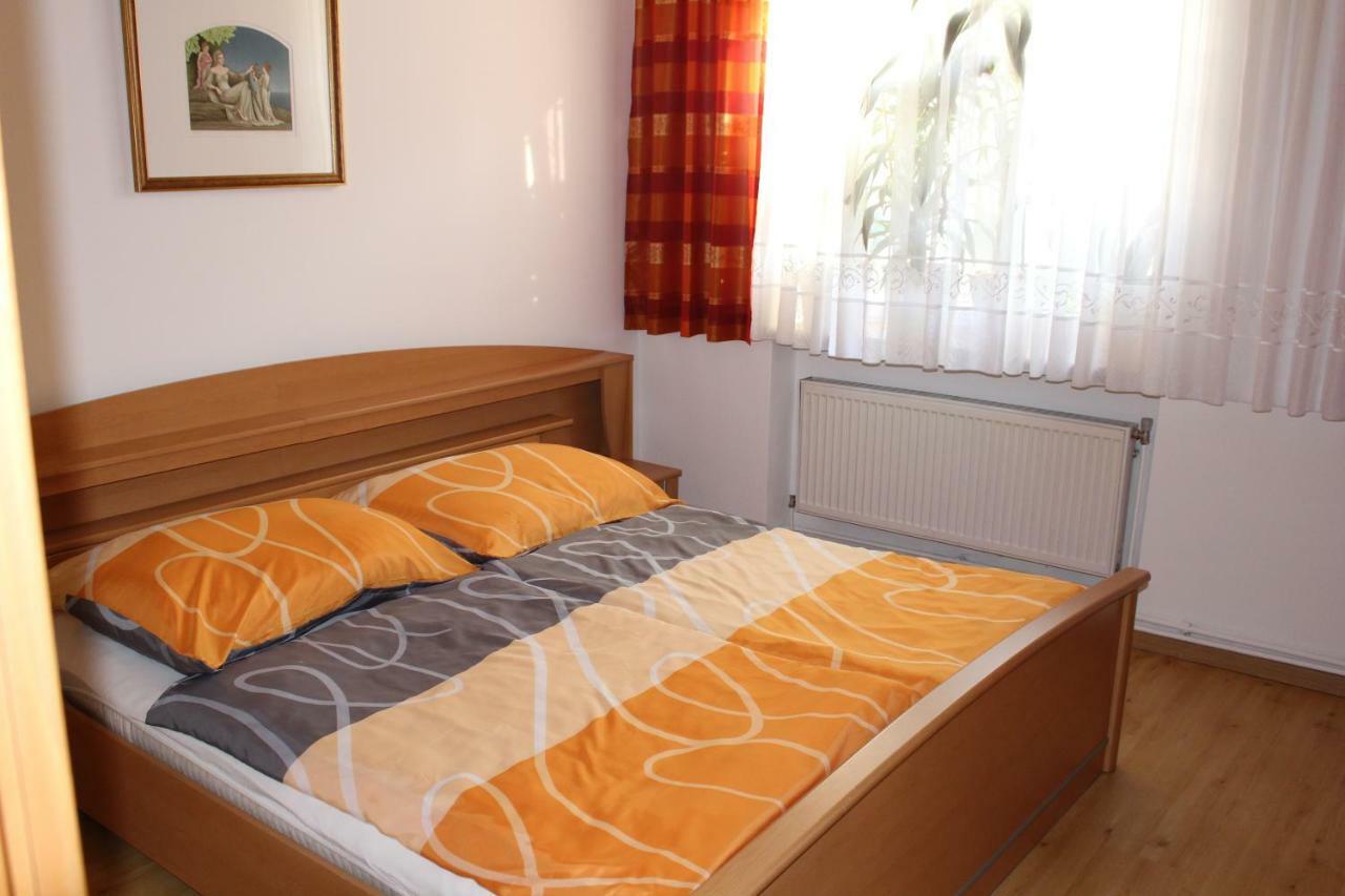 Appartement "Blumengassl" Mörbisch am See Εξωτερικό φωτογραφία